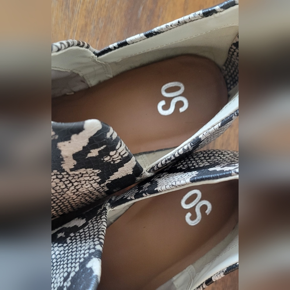 SO Snake Ankle Boots - Picture 9 of 10